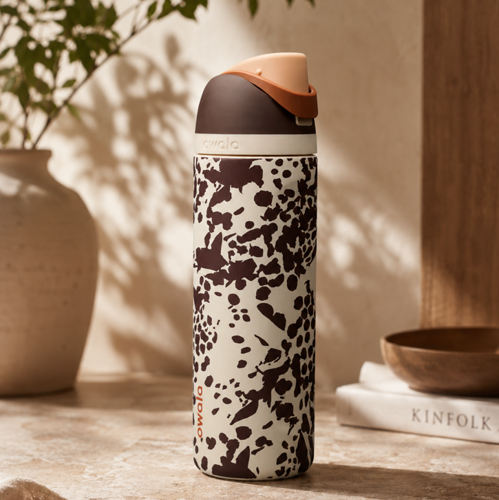 Owala FreeSip 32 oz Water Bottle, Color Drop Limited Edition - Cowgirl Core