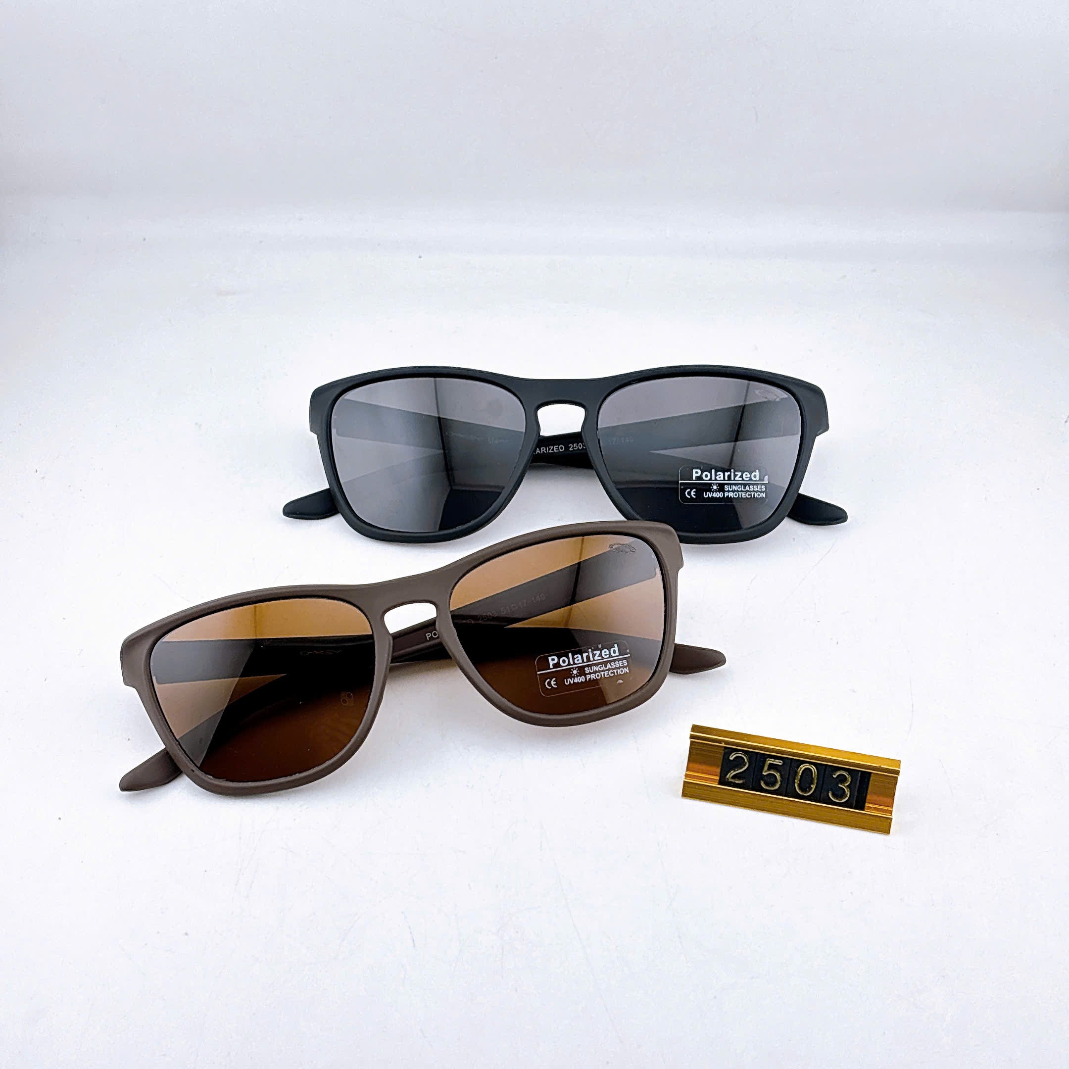 Oakley Classic Square Polarized Sunglasses for Men & Women – UV400 Matte Sport Eyewear